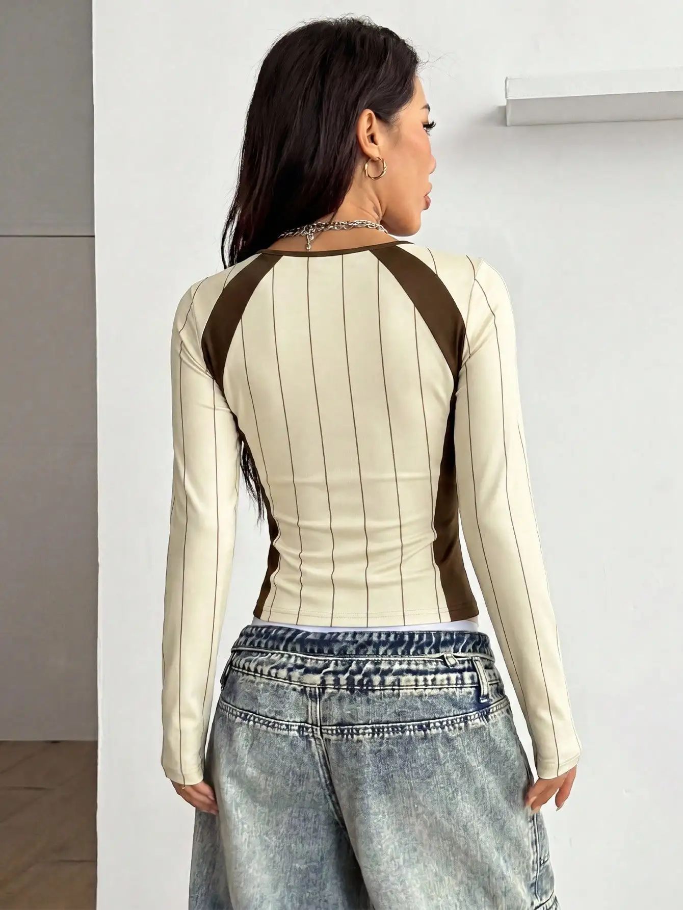 2026年カジュアルスポーティーな女性用ボストンポニーグラフ - Blouses のレビューと価格