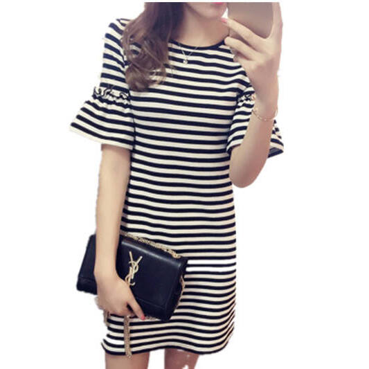 夏のストライプドレス女性のミディ丈半袖ベルスリーブ Tシャツ - Korean Style A Line Shirt Dress のレビューと価格
