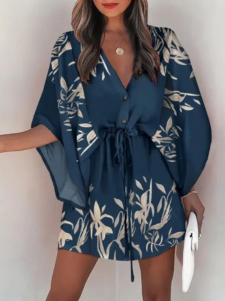 夏のカジュアルドレスの女性のファッションフライングスリーブ  - French Vintage Floral Midi Dress のレビューと価格